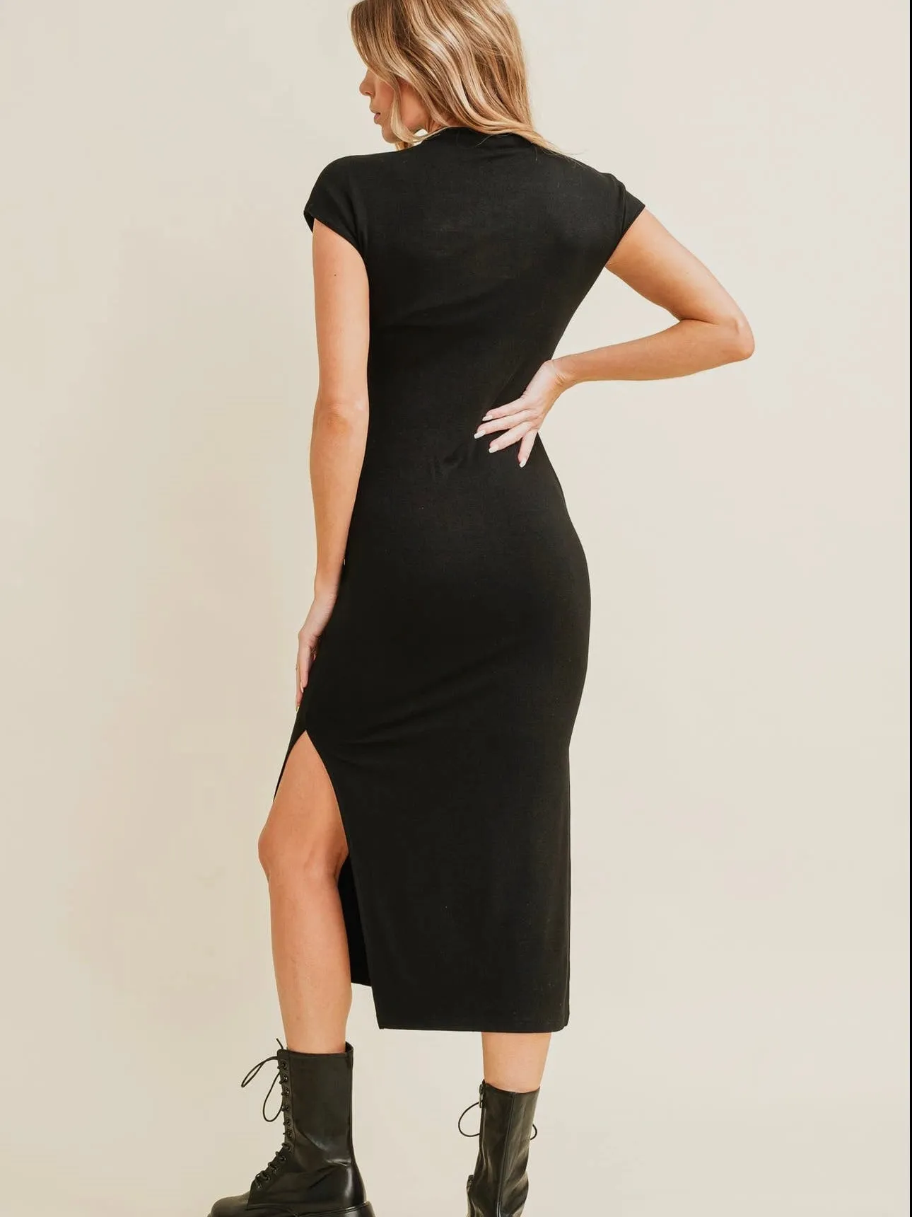 Already Taken Midi Dress | Black