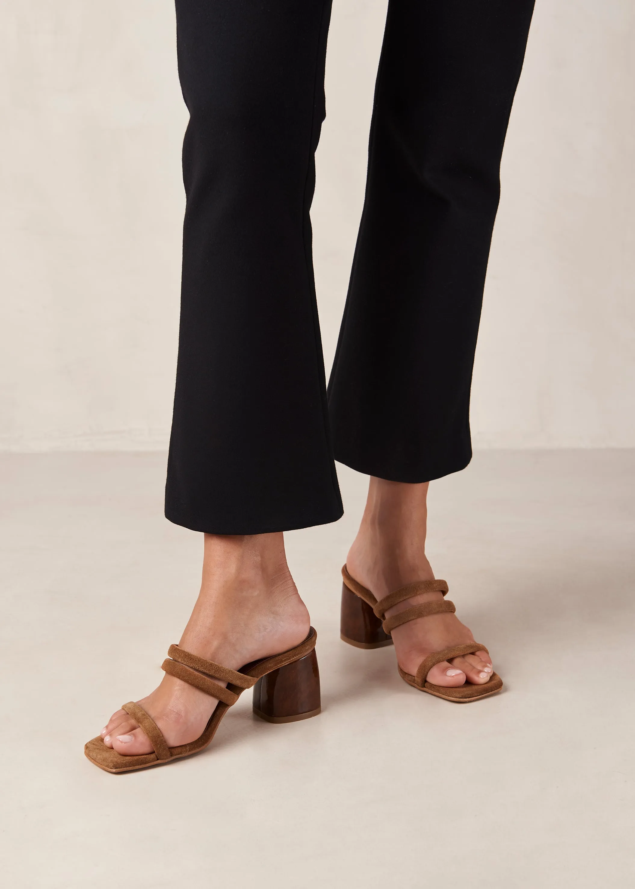 Indiana Brown Leather Sandals